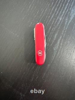 Victorinox Swiss Army Knife 20 function Multitool red