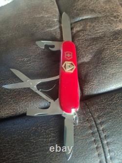 Victorinox Swiss Army Knife Climber Special Edition with Gold Tone Emblem NIB Swit