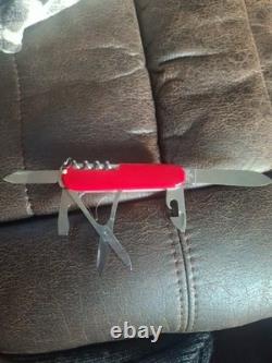 Victorinox Swiss Army Knife Climber Special Edition with Gold Tone Emblem NIB Swit