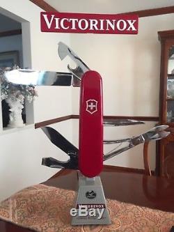 Victorinox Swiss Army Knife Motorized Store Display with RARE Top Sign