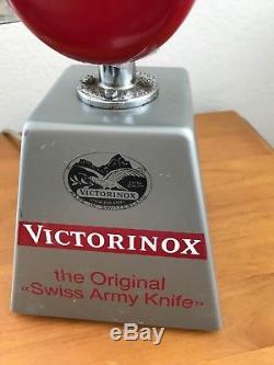 Victorinox Swiss Army Knife Moving Display