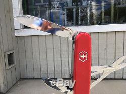 Victorinox Swiss Army Knife Moving Electric Motorized Store Display