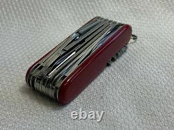 Victorinox Swiss Army Knife Officer Suiss 1980-2005 14 Tool Multi Tool In Box