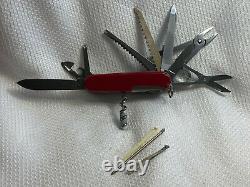 Victorinox Swiss Army Knife Officer Suiss 1980-2005 14 Tool Multi Tool In Box