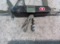 Victorinox Swiss Army Knife Onyx Voyager 91mm 1.3705. VT3 New In Box
