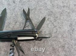Victorinox Swiss Army Knife Onyx Voyager 91mm 1.3705. VT3 New In Box