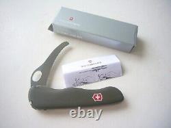 Victorinox Swiss Army Knife Parachute One Hand Parachutist Very Rare Unused Nib