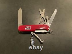 Victorinox Swiss Army Knife Red Trail Guide Marlboro Unlimited New In Box