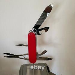 Victorinox Swiss Army Moving Electric Knife Advertising Display 9.6001.1