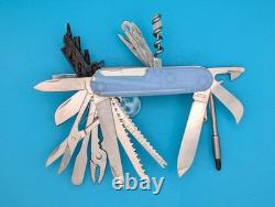 Victorinox Swiss Army SwissChamp XLT Pocket Knife Multi-Tool! Glow in the Dark