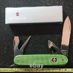 Victorinox Swiss Bianco Zombie Apocalypse Green Swiss Army Knife Sak Slipjoint