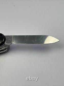 Victorinox Swiss Champ Black Army Medium Pocket Knife Excellent