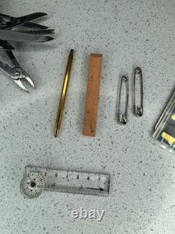 Victorinox Swiss Champ Swiss Army Knife, 33 Functions, Pouch, Flint, Compass A++