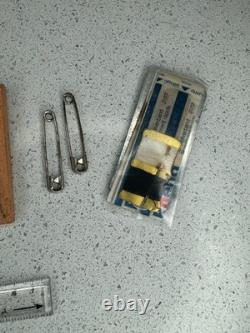 Victorinox Swiss Champ Swiss Army Knife, 33 Functions, Pouch, Flint, Compass A++