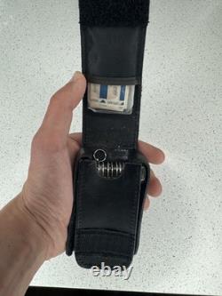 Victorinox Swiss Champ Swiss Army Knife, 33 Functions, Pouch, Flint, Compass A++