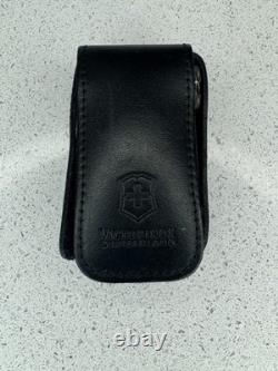 Victorinox Swiss Champ Swiss Army Knife, 33 Functions, Pouch, Flint, Compass A++