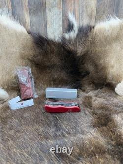 Victorinox Swiss WorkChamp Red Handle, Stainless Blades & Sheath Mint In Box++