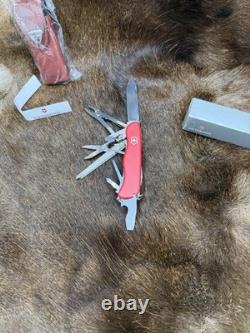 Victorinox Swiss WorkChamp Red Handle, Stainless Blades & Sheath Mint In Box++