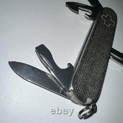 Victorinox Tinker 91mm Swiss Army Knife WithCustomized Carbon Fiber Scales