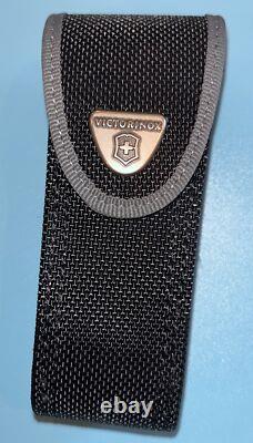 Victorinox Trailmaster Trekker, Army Knife 111MM Multi-Tool, nylon, deluxe Sheath