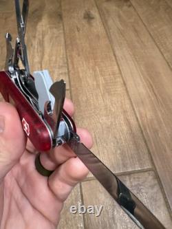 Victorinox Traveller Lite Swiss Army Multi Tool Pocket Knife 91mm + Sheath