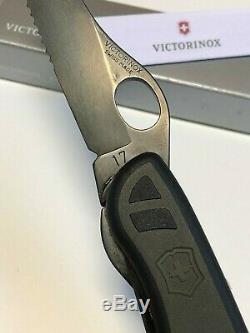 Victorinox US Soldier Combat Utility Knife Black Swiss Army Navy SEAL SAK Demo