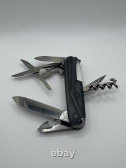 Victorinox Voyager Swiss Army Knife 1.3705. VT3 Multi-tool New in Box