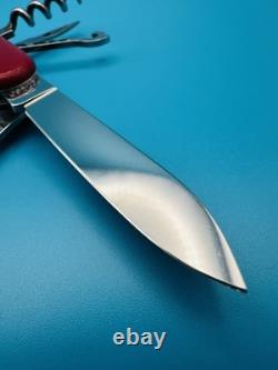 Vintage VICTORINOX CLIMBER GOLD INLAY Swiss Army Knife Multi Tool 91mm RED