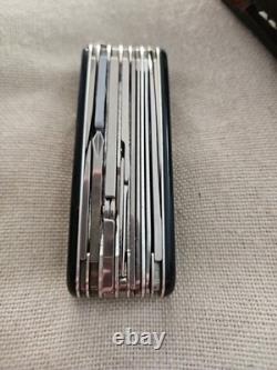 Vintage VICTORINOX OFFICIER SUISSE ARMY ROSTFREI MULTI-TOOL WithLeather Case