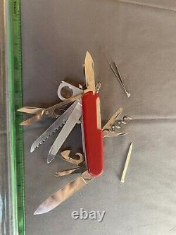 Vintage Victorinox Swiss Army Knife Victoria Officer Mint condition. 13 Acc