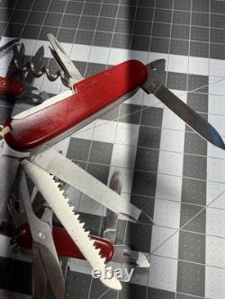 Vintage Victorinox Swiss Army Pocket Knives Mixed Lot Of 3 Bail