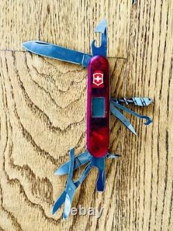 Vintage Victorinox Traveler Altimeter Working 91mm Red Translucent Excellent