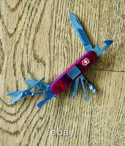 Vintage Victorinox Traveler Altimeter Working 91mm Red Translucent Excellent