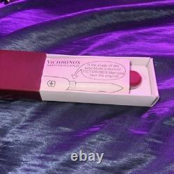 Vintage Victorinox traveler The Original Swiss Army Officers' Knife (NEVER USED)