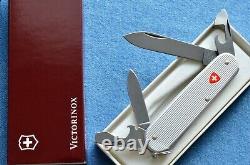 Vtg Victorinox RIBBED ALOX SILVER RED CROSS CADET SWISS ARMY KNIFE MINT IN BOX