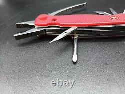 WENGER Grip II Swiss Army Knife Multi Tool red scales, Rare heavy pliers