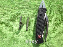 WENGER Swiss Army Knife Grip II, multitool with adapter, bits, pouch, excellent