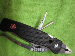 WENGER Swiss Army Knife Grip II, multitool with adapter, bits, pouch, excellent