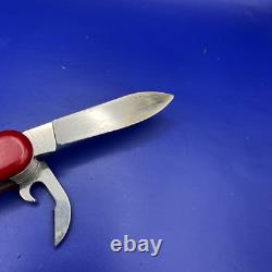 Wenger Catch and Release Swiss Army Knife 85mm Red