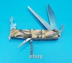 Wenger Ranger 05 Camo Swiss Army Knife Multi Tool! Red Slide Lock! RARE