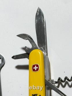 Wenger SwiissRider Swiss Army knife Yellow