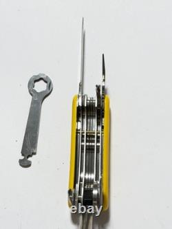 Wenger SwiissRider Swiss Army knife Yellow