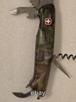 Wenger Swiss Army Knife Multi Tool Camoflauge Grips Camo
