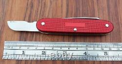 (rare) New Victorinox Alox Red Electrician